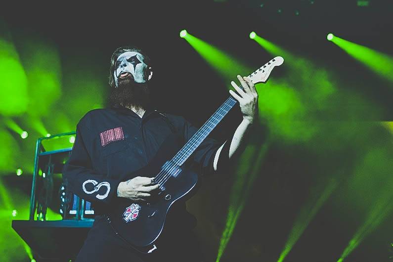 Děsivé masky a metalová řežba v Praze: Slipknot druhým objektivem