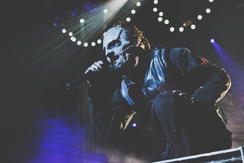Děsivé masky a metalová řežba v Praze: Slipknot druhým objektivem