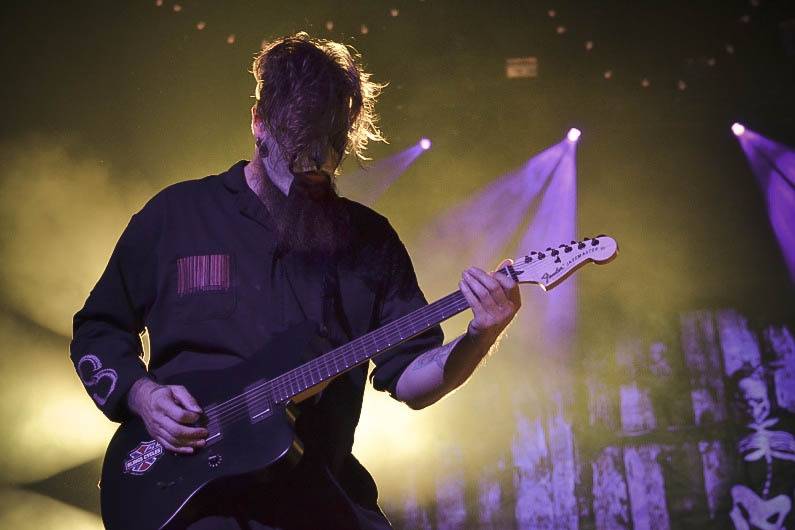 Děsivé masky a metalová řežba v Praze: Slipknot druhým objektivem