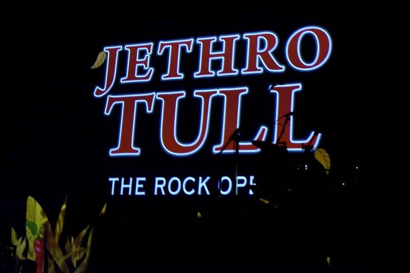 Ian Anderson dovezl do Fora Karlín rockovou operu o životě agronoma