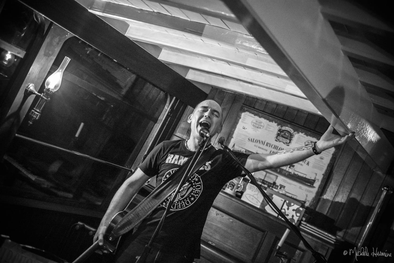 Circus Ponorka vzal svoje mašinky na loď 