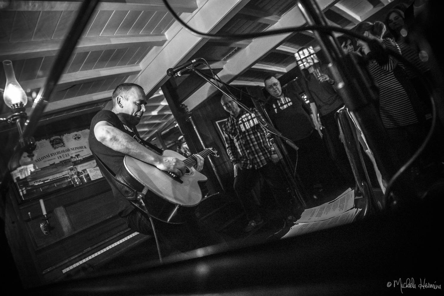 Circus Ponorka vzal svoje mašinky na loď 