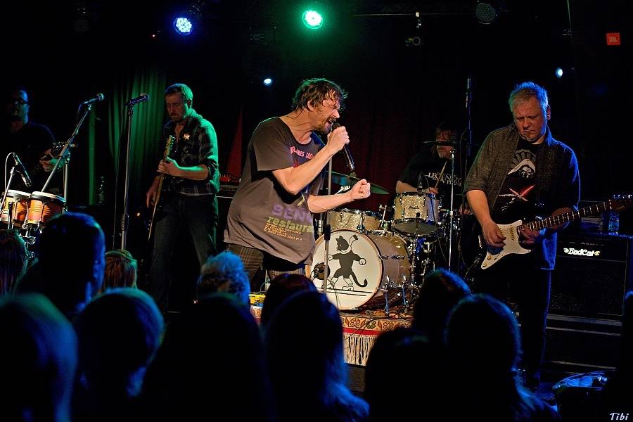 Oživená Alice s Danem Bártou nadchla fanoušky i v Českých Budějovicích