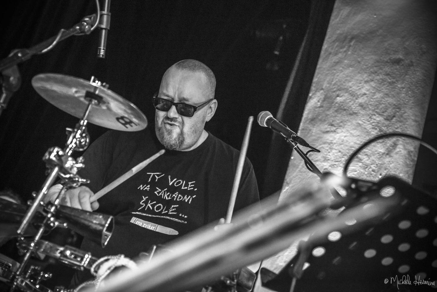 Malostranská beseda i potřetí aplaudovala skupině Sto zvířat 