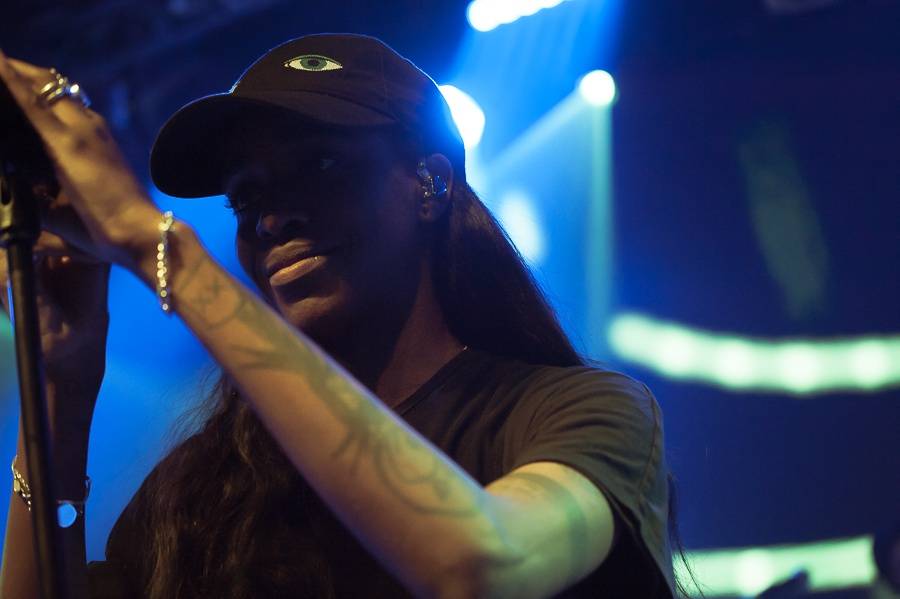 Angel Haze v Lucerna Music Baru potvrdila svoji pověst divošky