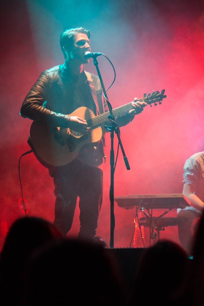 Sebastian v Brně odehrál koncert kompletně akusticky