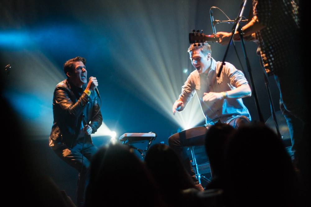 Sebastian v Brně odehrál koncert kompletně akusticky