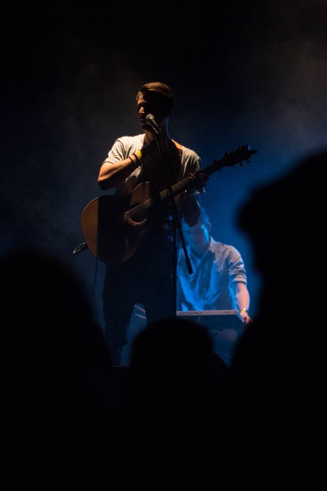 Sebastian v Brně odehrál koncert kompletně akusticky