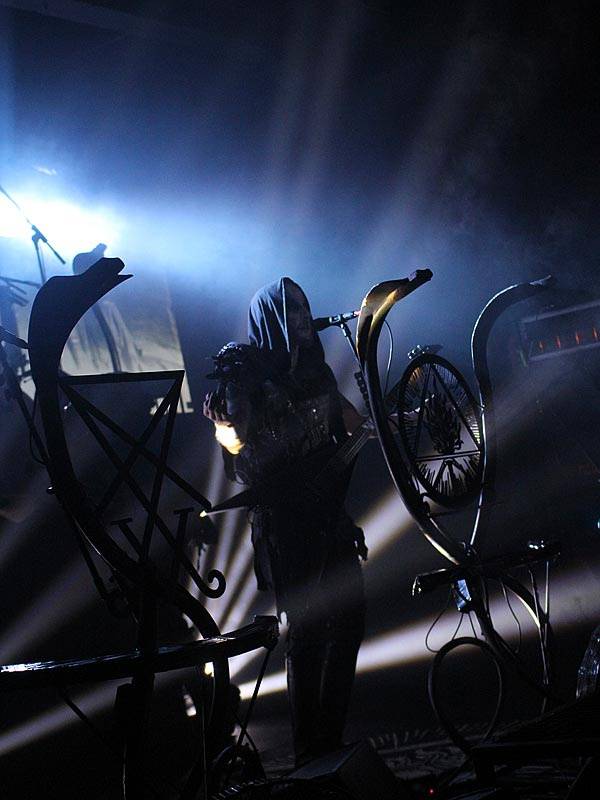 Behemoth, Abbath, Entombed A.D. a Inguisition drancovali v pražském MeetFactory