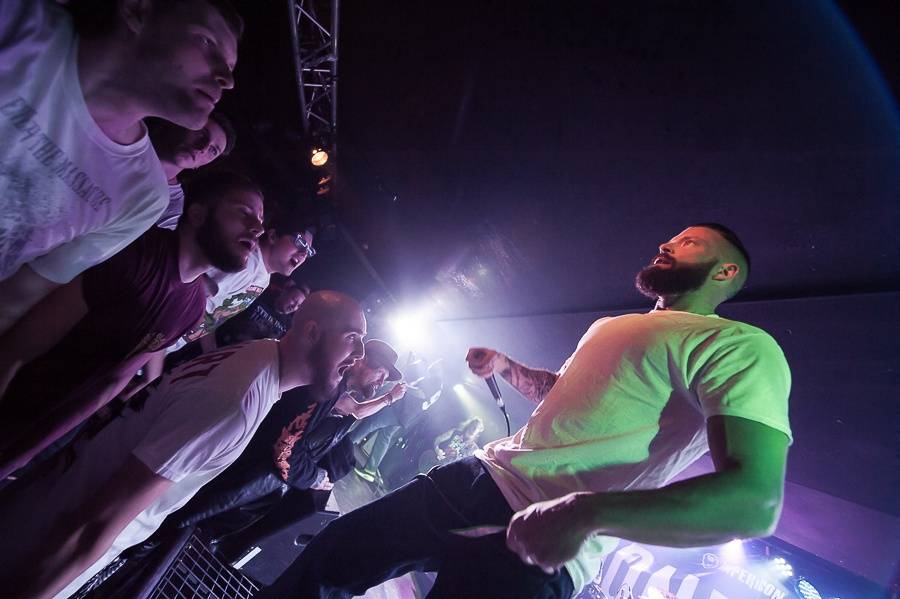 Surovost i skvělý zvuk doprovázaly koncert Lionheart v Rock Café