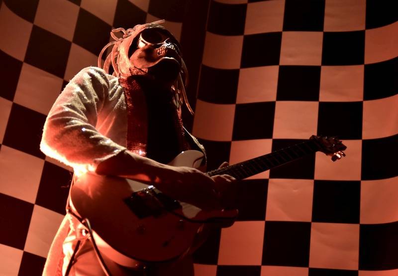 Maskovaní The Residents byli v Akropoli tajemní, šílení i teatrální