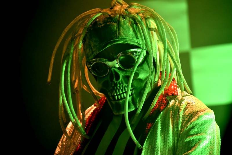 Maskovaní The Residents byli v Akropoli tajemní, šílení i teatrální