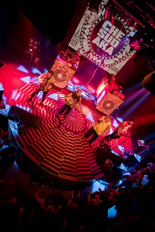 Che Sudaka v Lucerna Music Baru: radost, tanec a příval energie 