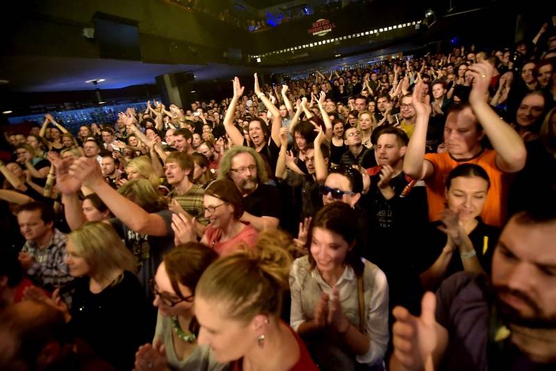 Turné Alice doputovalo do Prahy. Dan Bárta a spol. byli opět skvělí