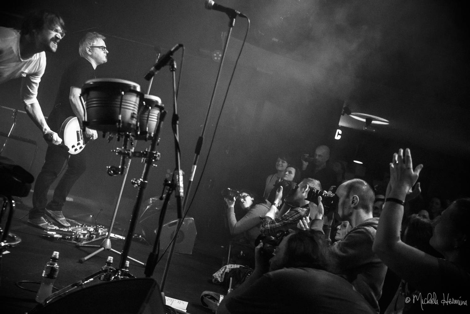 Praha vzpomínala na devadesátky: Alice strhla Retro Music Hall