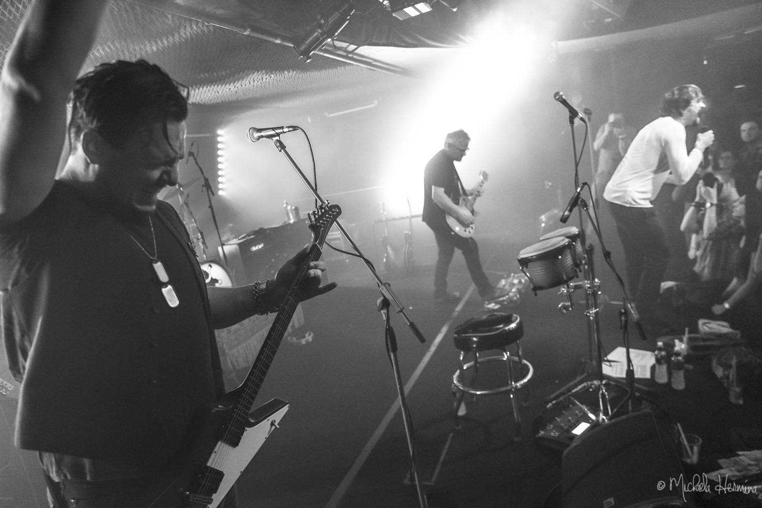 Praha vzpomínala na devadesátky: Alice strhla Retro Music Hall