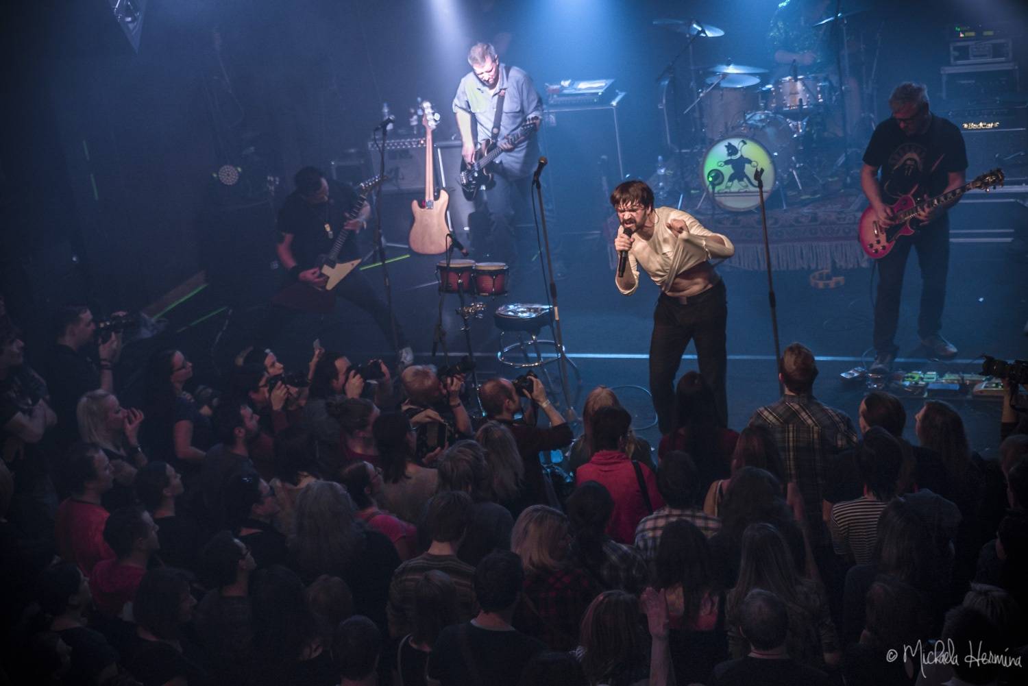 Praha vzpomínala na devadesátky: Alice strhla Retro Music Hall