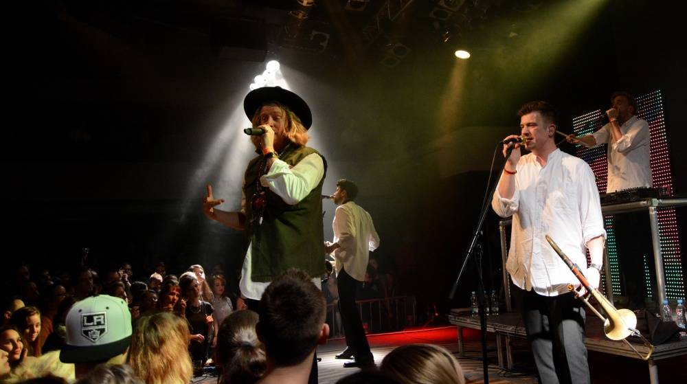 Švédové Movits! okouzlili Prahu svou rozmanitostí