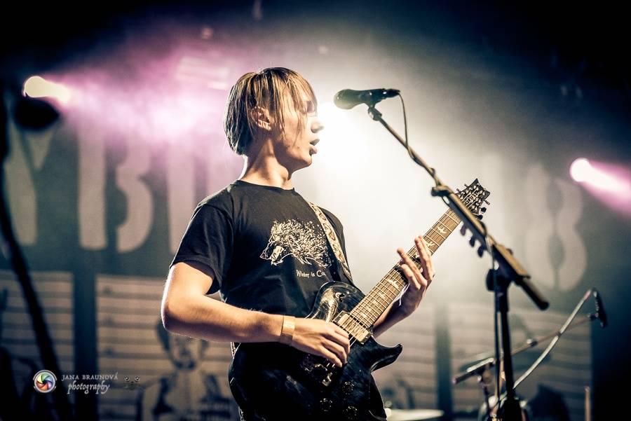 Rybičky 48 v Plzni - Kuba Ryba byl hlasově indisponován, i tak Plzeň nabili energií