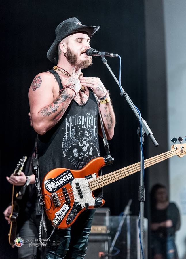 Rybičky 48 v Plzni - Kuba Ryba byl hlasově indisponován, i tak Plzeň nabili energií