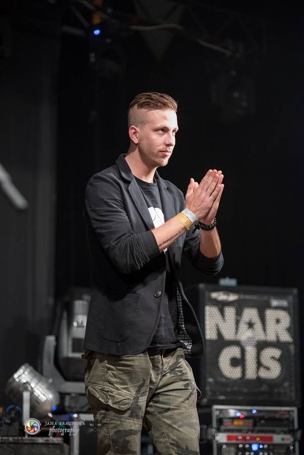 Rybičky 48 v Plzni - Kuba Ryba byl hlasově indisponován, i tak Plzeň nabili energií