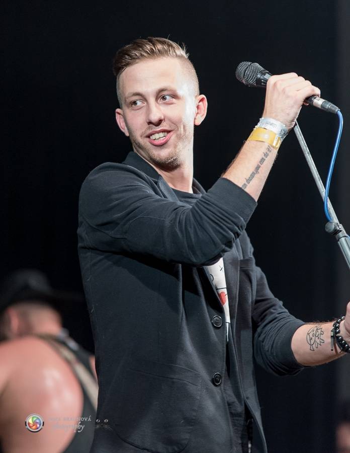 Rybičky 48 v Plzni - Kuba Ryba byl hlasově indisponován, i tak Plzeň nabili energií