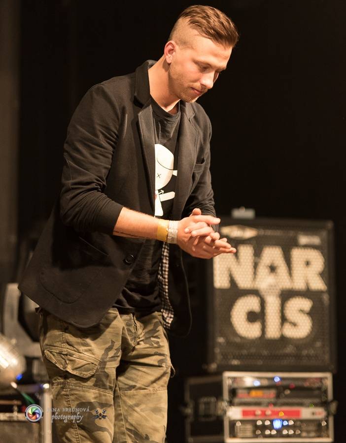 Rybičky 48 v Plzni - Kuba Ryba byl hlasově indisponován, i tak Plzeň nabili energií