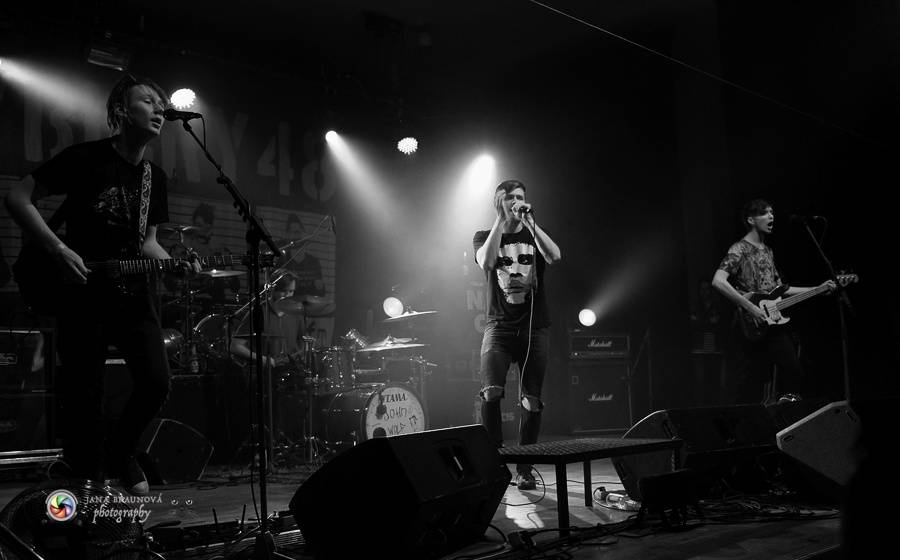 Rybičky 48 v Plzni - Kuba Ryba byl hlasově indisponován, i tak Plzeň nabili energií