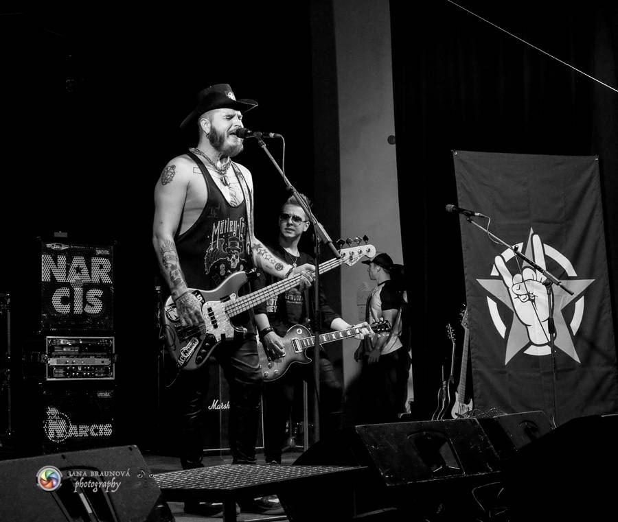 Rybičky 48 v Plzni - Kuba Ryba byl hlasově indisponován, i tak Plzeň nabili energií