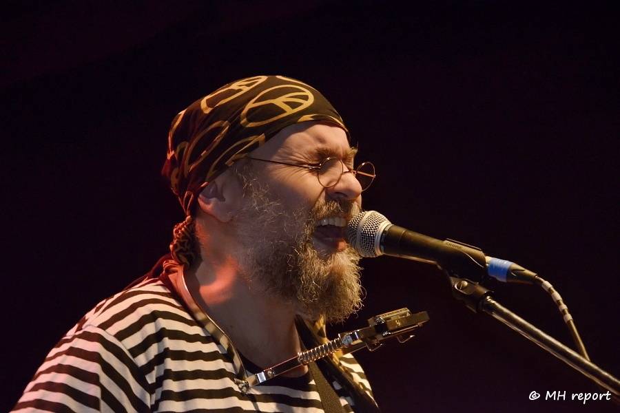 Znouzectnost rozjela narozeninový večírek v Plzni