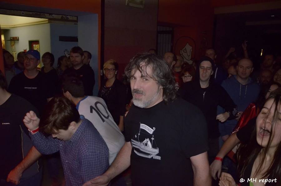 Znouzectnost rozjela narozeninový večírek v Plzni