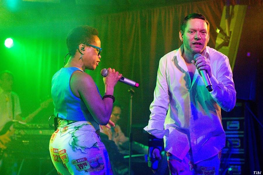 Monkey Business i s Tonyou Graves roztančili České Budějovice