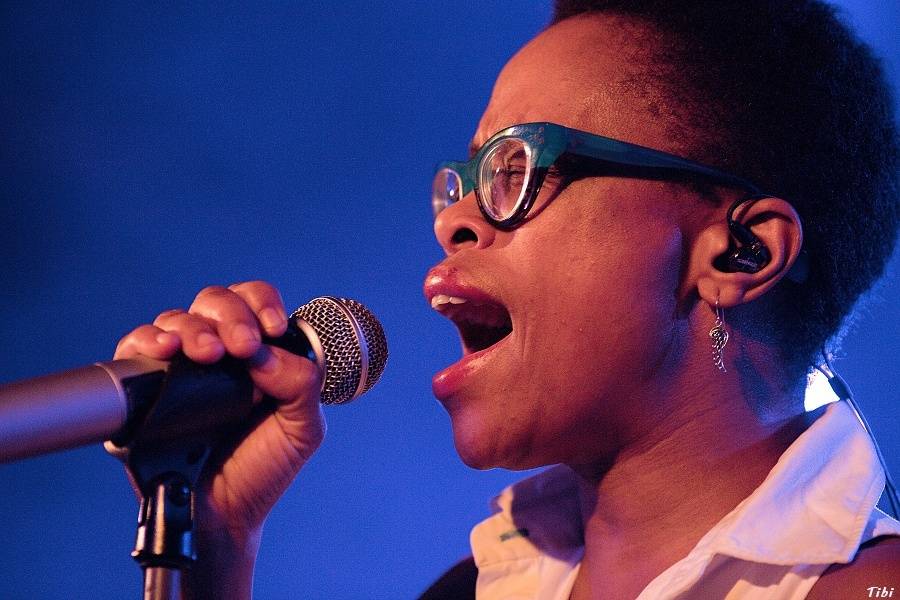 Monkey Business i s Tonyou Graves roztančili České Budějovice