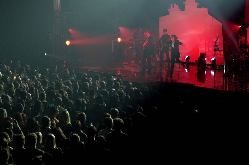 Francouzský temperament Zaz rozehřál i ledovou plochu v Brně