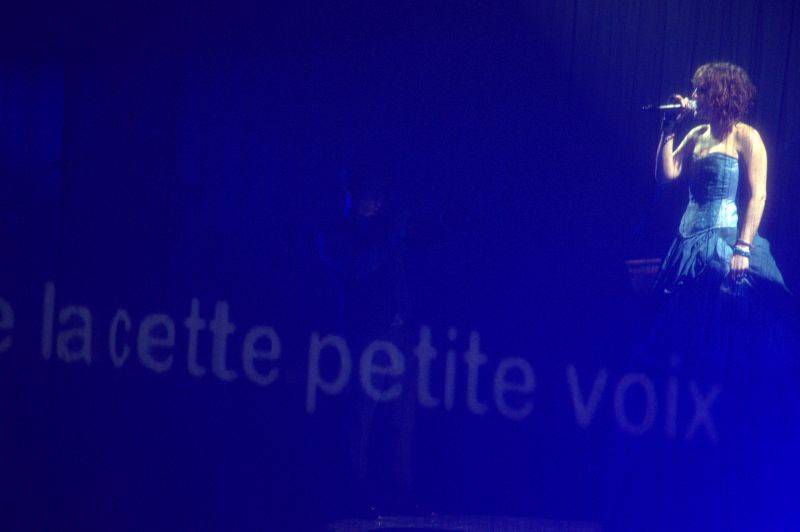 Francouzský temperament Zaz rozehřál i ledovou plochu v Brně