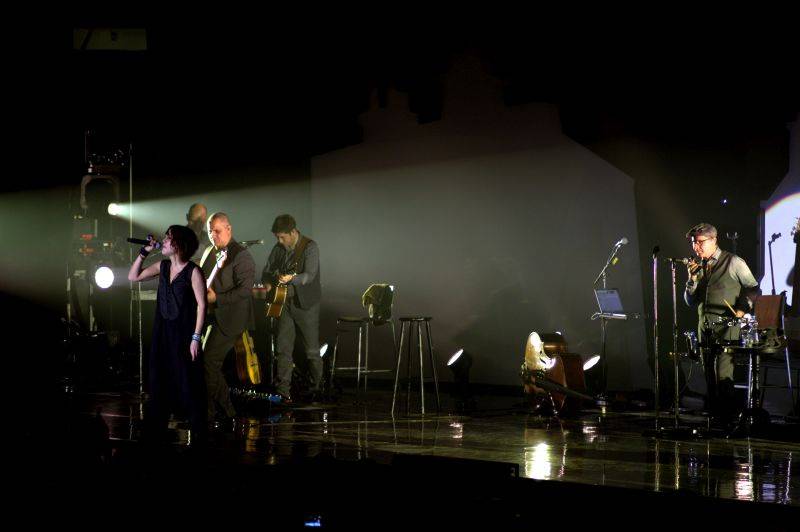 Francouzský temperament Zaz rozehřál i ledovou plochu v Brně