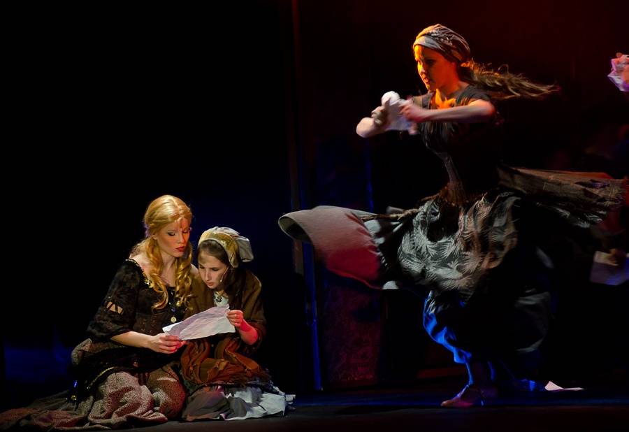 Angelika se vrátila v novém kabátě: Josef Vojtek a Michaela Gemrotová v hlavních rolích zaplnili divadlo Broadway