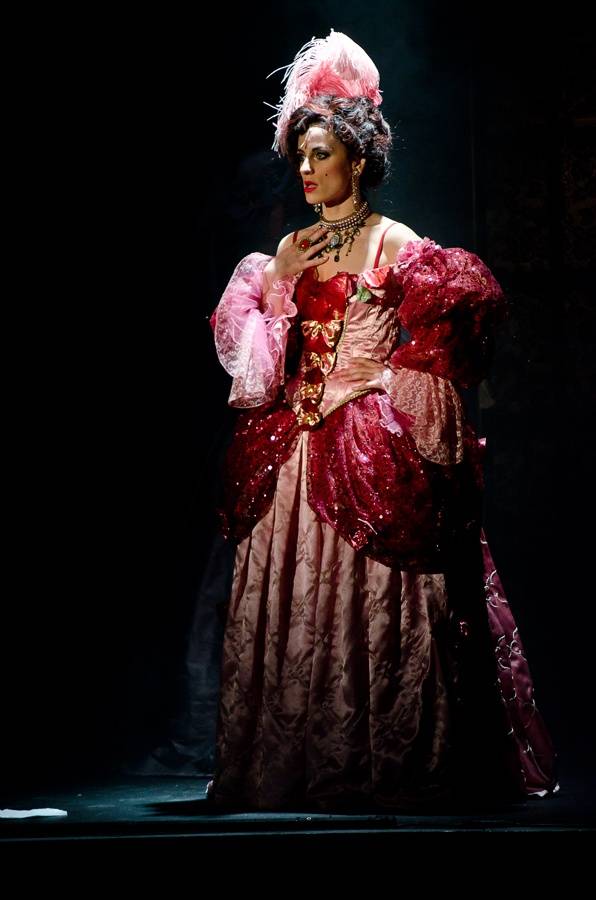 Angelika se vrátila v novém kabátě: Josef Vojtek a Michaela Gemrotová v hlavních rolích zaplnili divadlo Broadway