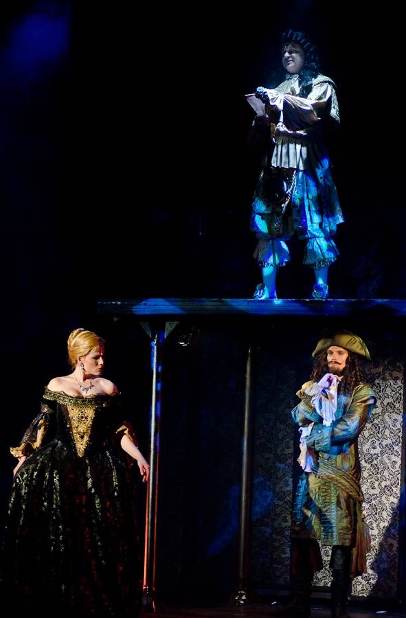 Angelika se vrátila v novém kabátě: Josef Vojtek a Michaela Gemrotová v hlavních rolích zaplnili divadlo Broadway