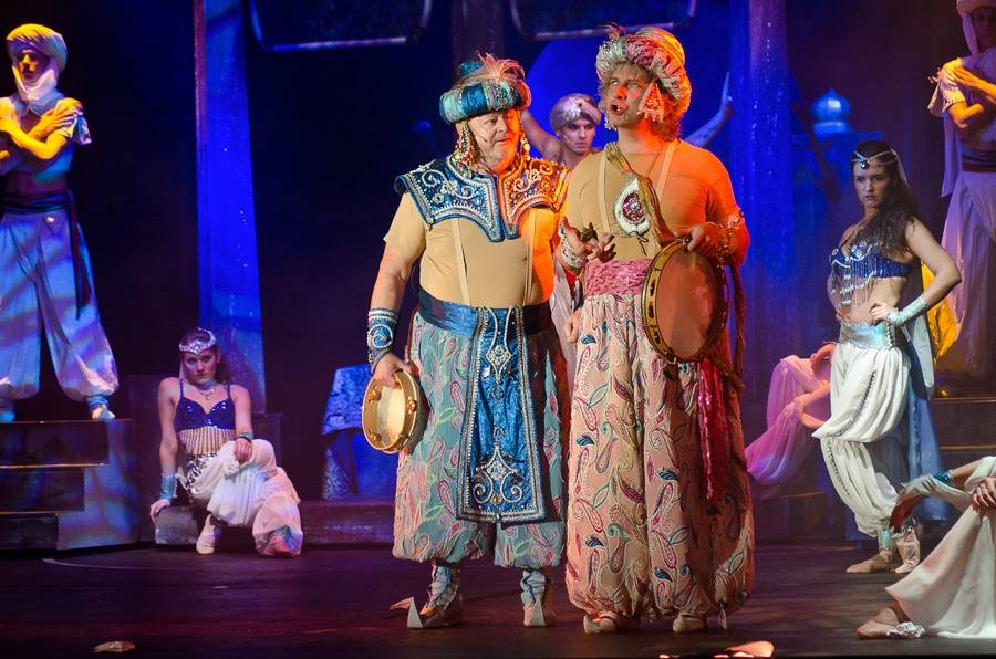 Angelika se vrátila v novém kabátě: Josef Vojtek a Michaela Gemrotová v hlavních rolích zaplnili divadlo Broadway