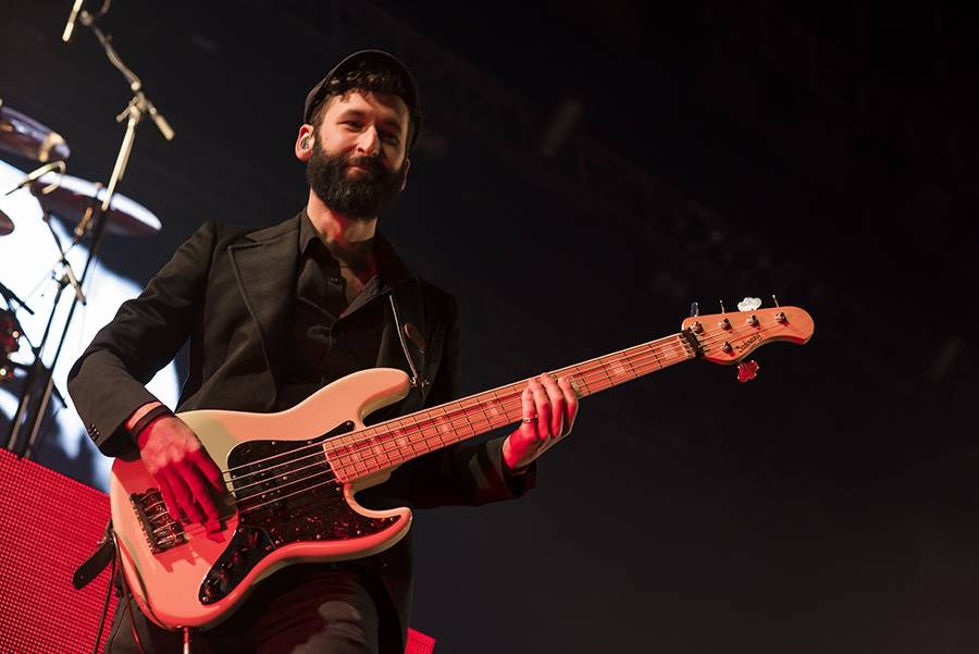 Parov Stelar vzal pražskou Tipsport Arénu na luxusní electroswingovou party