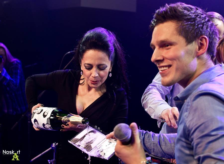 Nezapomenutelné Momenty Pavla Callty: desku mu pokřtila Lucie Bílá