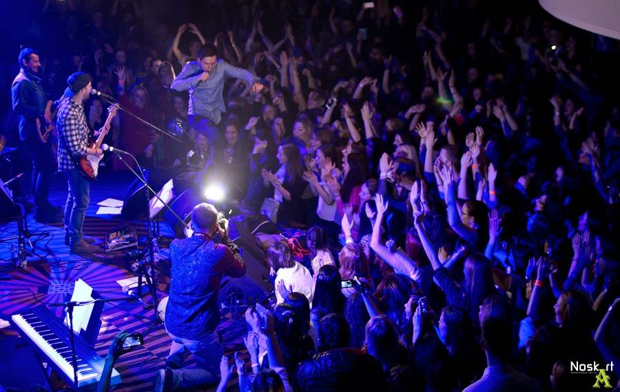 Nezapomenutelné Momenty Pavla Callty: desku mu pokřtila Lucie Bílá