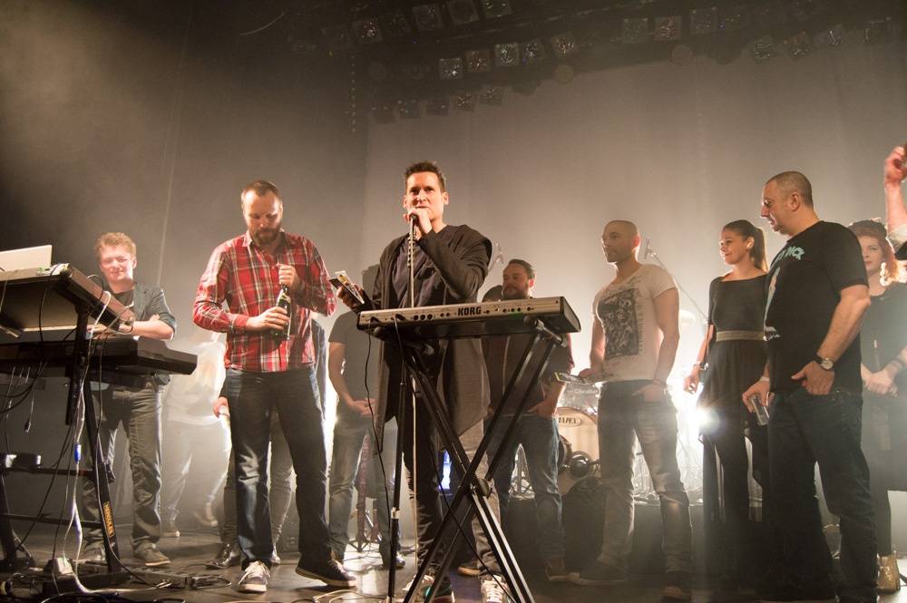 Nèro Scartch se o kousek svého života podělil s Akropolí