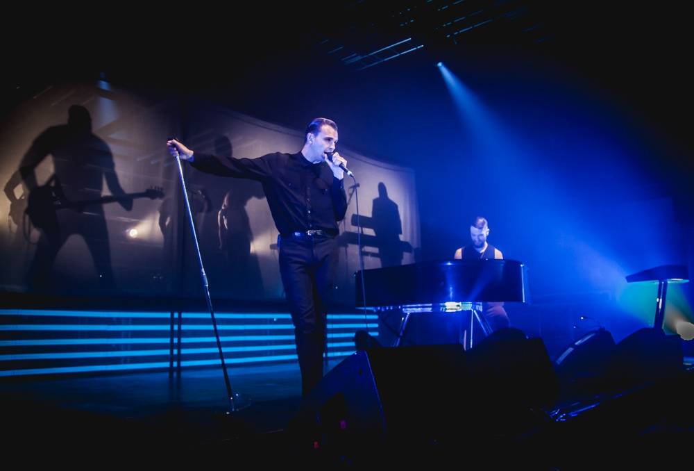 Hurts si ochočili pražskou Malou sportovní halu