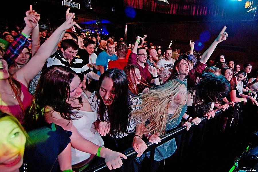 Vypsaná Fixa v Českých Budějovicích: vyprodaný večírek partičky ze San Piega