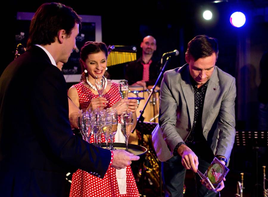 Magdaléna Urbanová křtila první autorské CD s kmotry Romanem Vojtkem a Marií Rottrovou