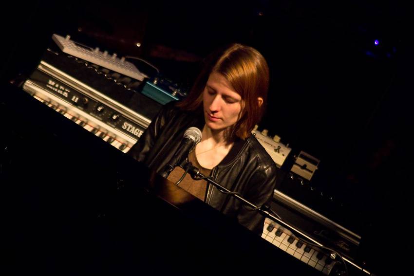 Glen Hansard vystoupil v Brně s dechovým a smyčcovým doprovodem