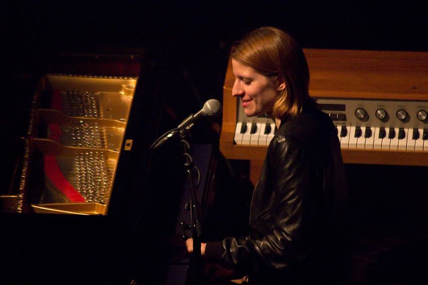 Glen Hansard vystoupil v Brně s dechovým a smyčcovým doprovodem