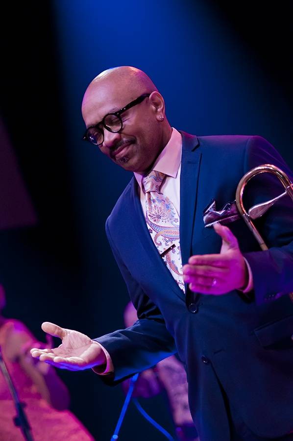 Funky večer s Maceo Parkerem opět v Lucerna Music Baru